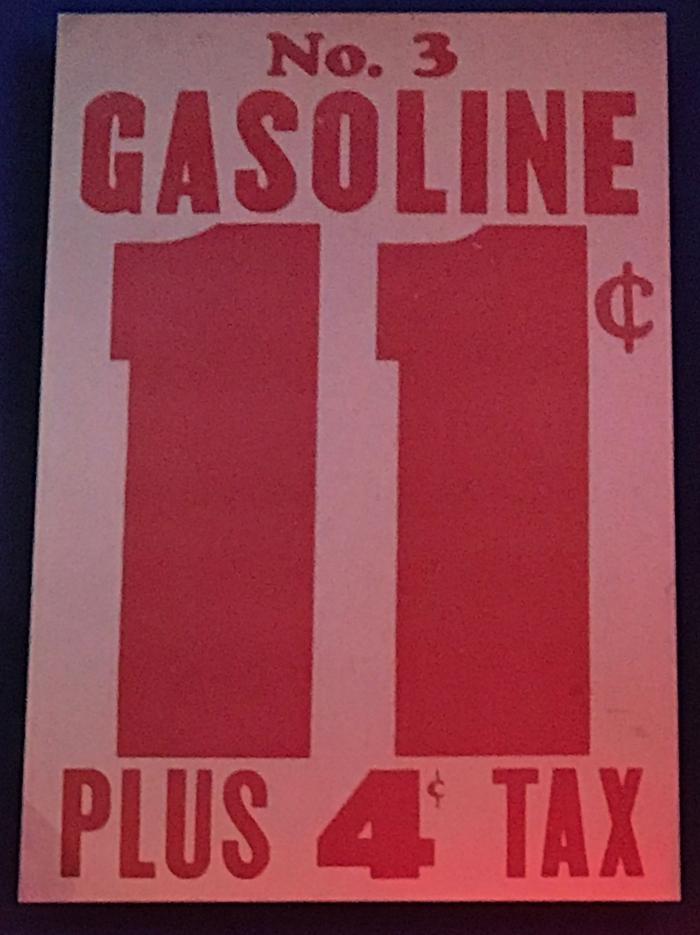 Sign, '11c Gas'