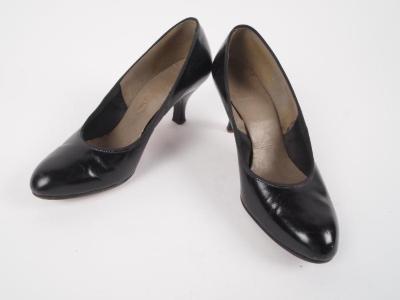 Shoes (2)