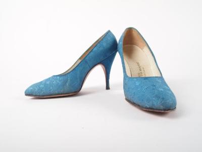 Shoes (1 Pr.)