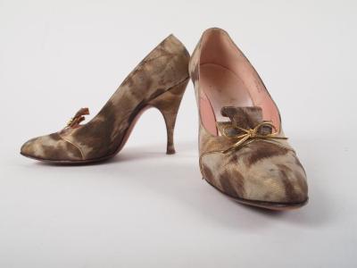 Shoes (1 Pr.)