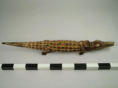 Carving, Crocodile