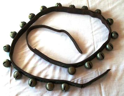 Sleigh Bells, 22 Cutter Bells And Leather Strap