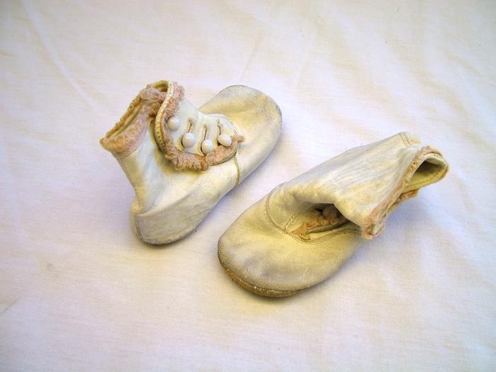 Baby Shoes, One Pair, White Leather, Four Buttons, Pink Trim