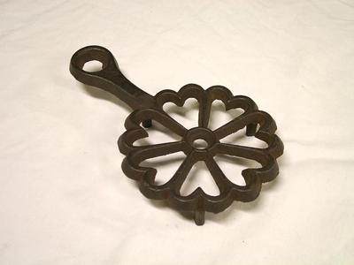 Trivet