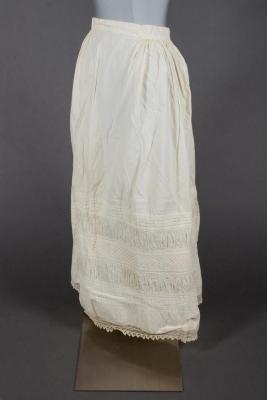 Underskirt