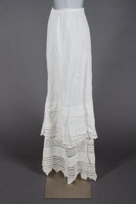 Underskirt