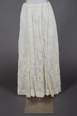 Underskirt