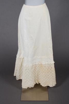 Underskirt
