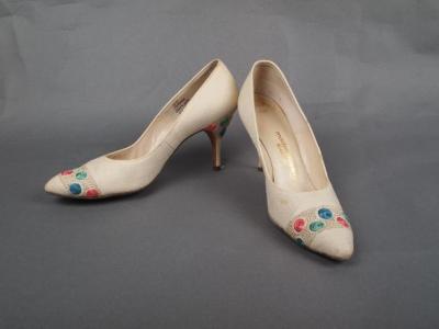 Woman's Shoes