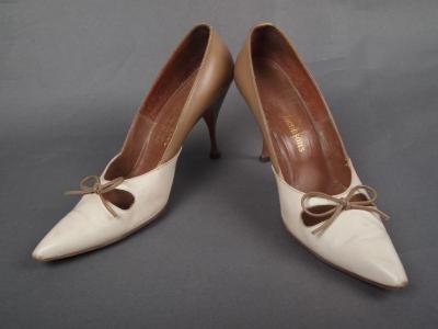 Woman's Shoes