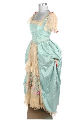Costume