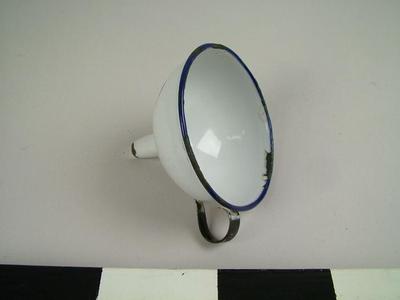 Funnel