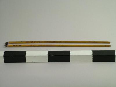 Chopsticks (2)