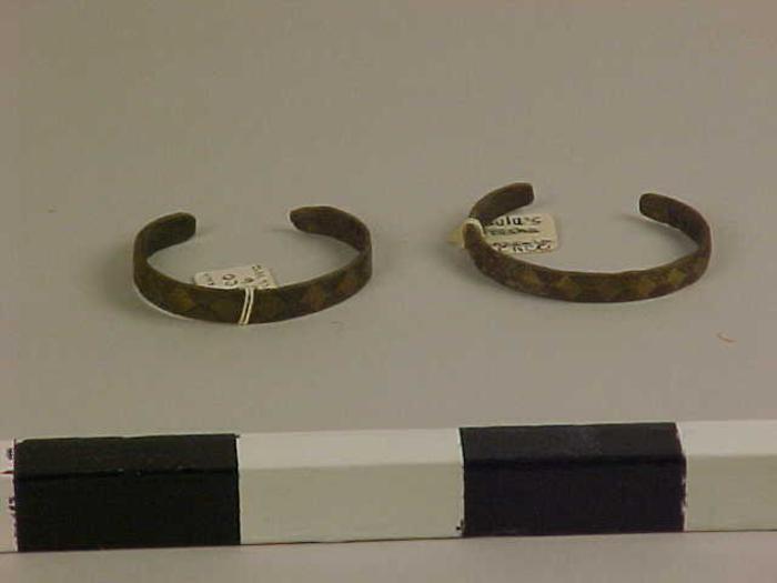 Bracelets (2)
