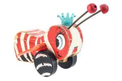 Queen Buzzy Bee Pull Toy