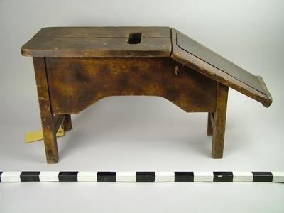 Shoe Shine Stand