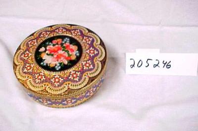 Round Candy Box