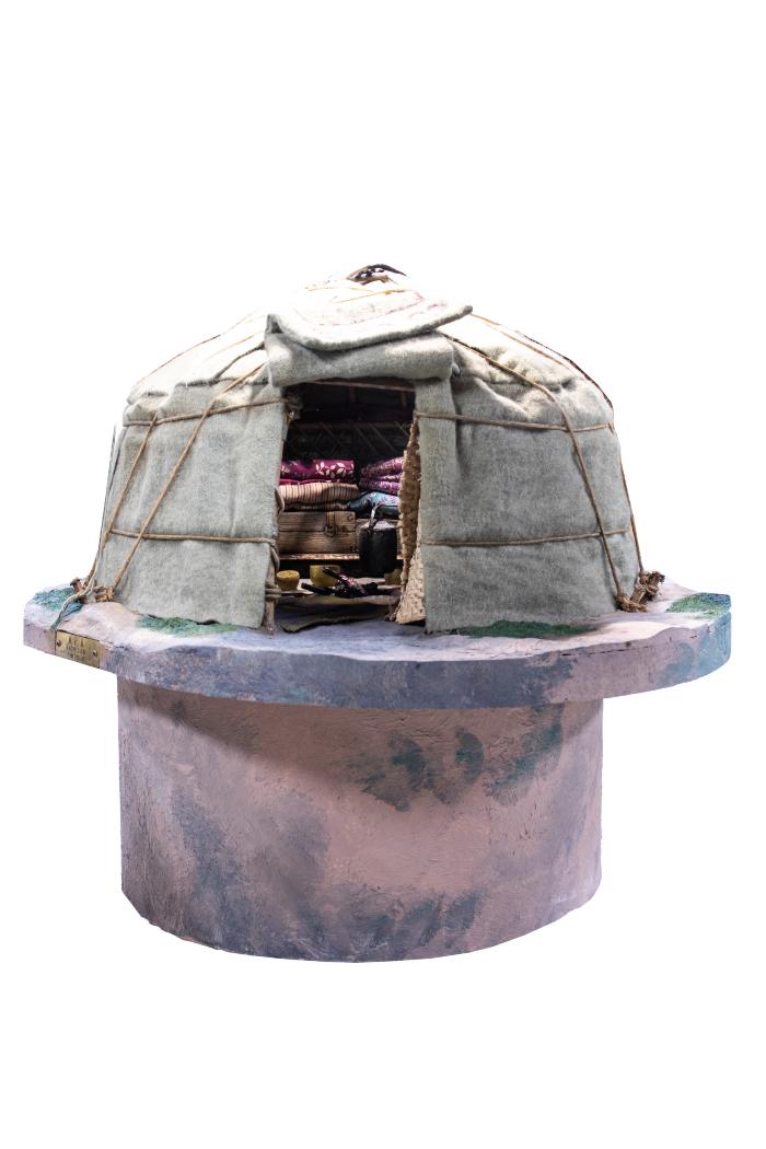 Model, Mongolian Yurt