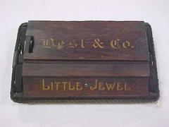 Toy Carpet Sweeper, Best & Co., Little Jewel
