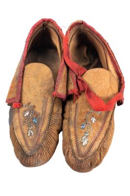 Moccasins (pr.)