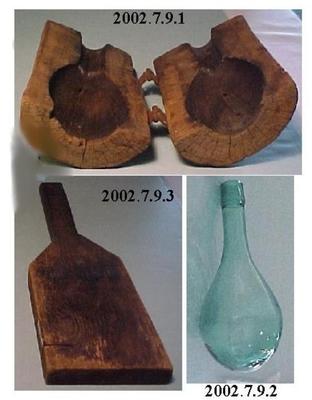 Full Height Hinged Blown Glass Mold, Glass Bottle, And Battledore