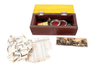 Erector Set