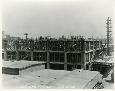 Photograph, Great Atlantic & Pacific Tea Company, 38 Front Avenue SW