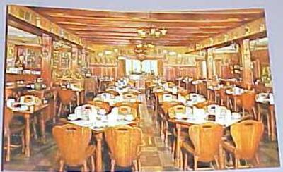 Schnitzelbank Restaurant Postcard, Interior