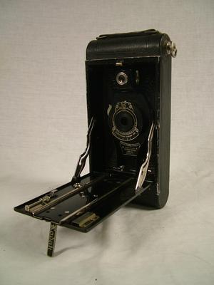 Camera, Kodak Junior Six-16