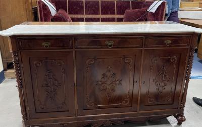 Sideboard