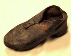 Shoe (1)