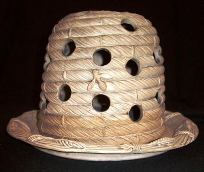 Flower Pot, Beehive Design