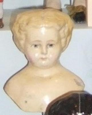 Yellow Shoulder Doll's Head With Yellow Hair (no Body)