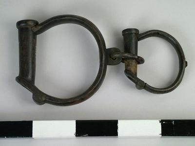 Shackle, Arm And Leg