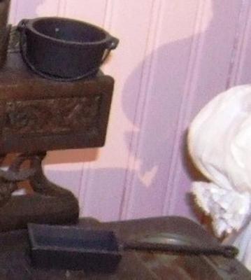 Doll Pot