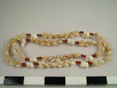 Necklace, Ula