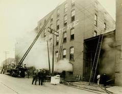 Photograph, Winegar's Furniture Store Fire
