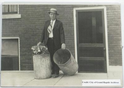 Photograph, Man with Trash