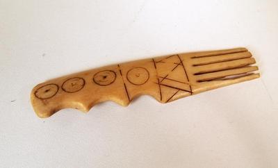 Comb