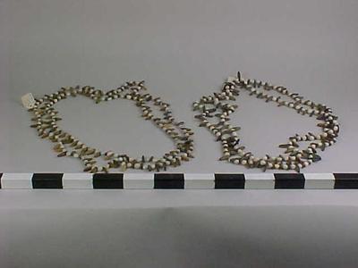Beads (2)