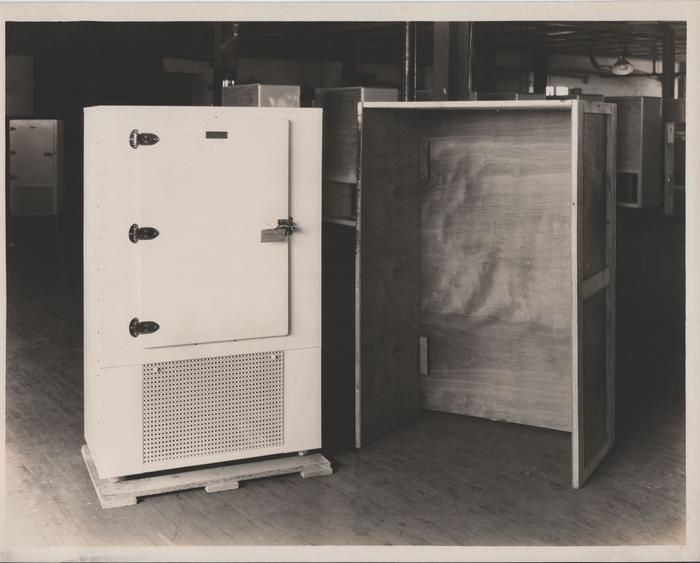 Photograph, Grand Rapids Refrigerator Company, Wood Framed Kelvinator Refrigerator