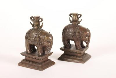 Figurines, Elephants