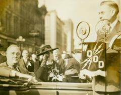 Photograph, President Franklin D. Roosevelt, Mrs. Roosevelt and Grand Rapids, Michigan Mayor Tunis Johnson