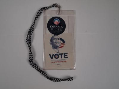 Badge with Obama Vote