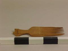 Comb