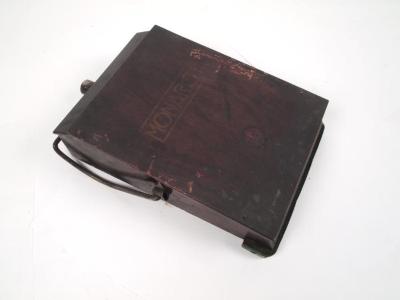 Combination Hand Vacuum And Sweeper, 'monarch'