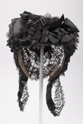 Mourning Bonnet