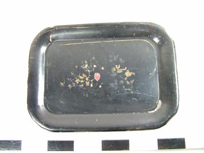 Tray