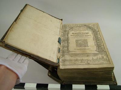 Bible, 1574