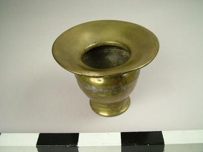 Spittoon And Ash Container
